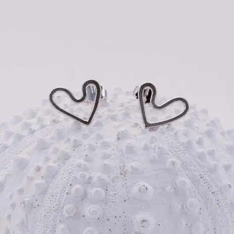 Minimalistic hearts
