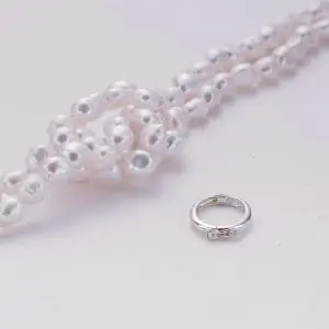 Geknoopte parelketting ‘ÉCLAT NATUREL’